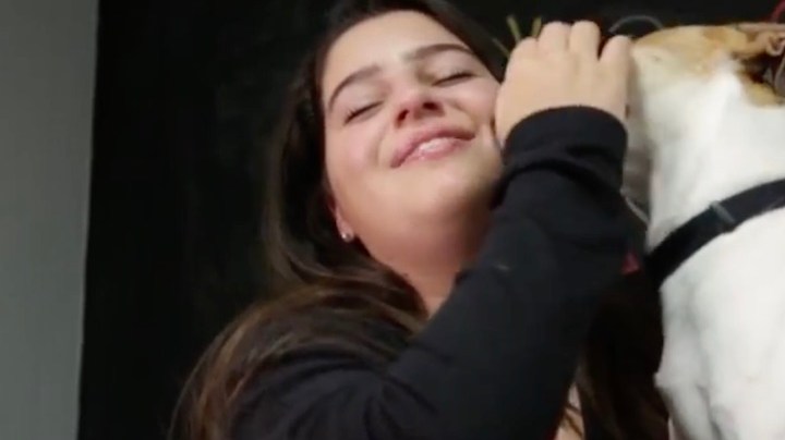 Lola Maia HipLatina