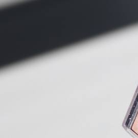 Photo: Unsplash/@peacheepea