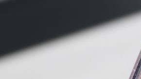 Photo: Unsplash/@peacheepea