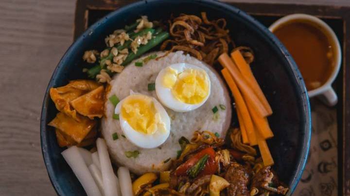 Photo: Unsplash/@vshnv_c