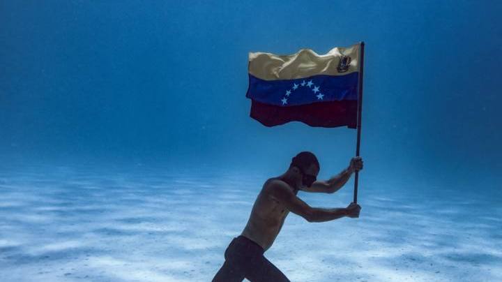 Photo: Unsplash/@israelgil