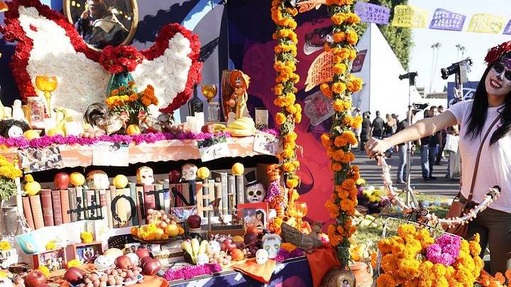 Nflix-DiaMuertos_0315