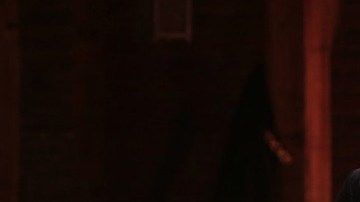 Lin-Manuel Miranda filming