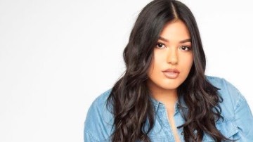 How This Plus Size Latina Went From Baggy Clothes to a Modeling a Bikini HipLatina
