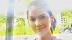 eva longoria shows baby bump HipLatina