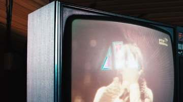 Photo: Unsplash/@aleksdorohovich