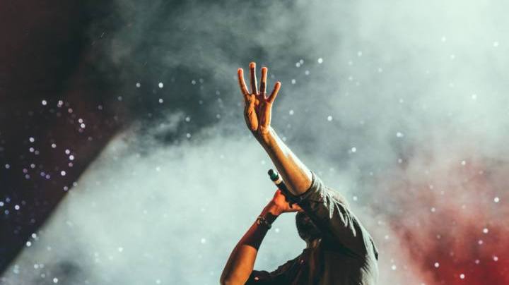 Photo: Unsplash/@arstyy