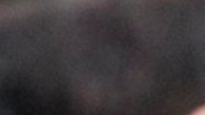 Latinas who have learned to love their bodies because of the gym.