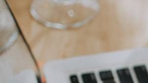 Photo: Unsplash/@christinhumephoto