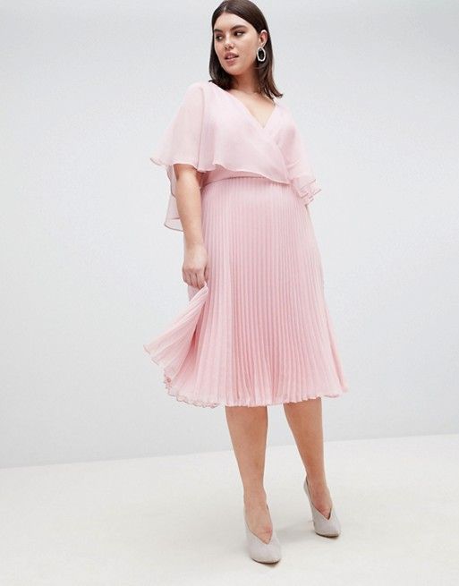 The 6 Best Fashion Brands for ‘In Between’ Girls - HipLatina