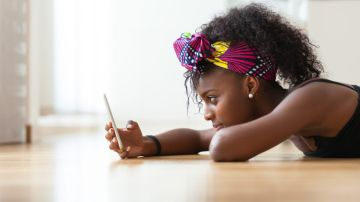 How to Stop Your Babysitter from Sexting, Texting, and Tweeting on the Job Hiplatina