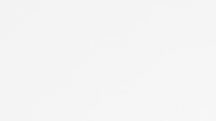 Photo: Unsplash/@dancristianp