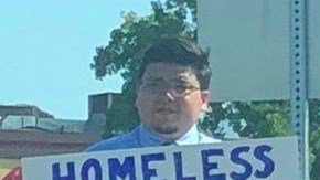 homeless resume guy job