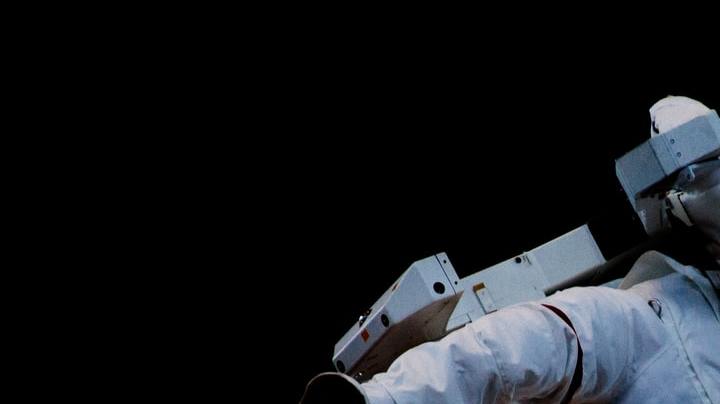 Photo: Unsplash/@thenikyv