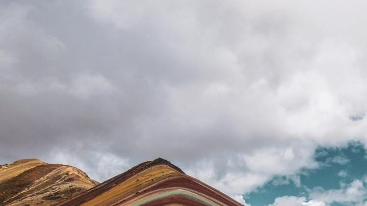 Photo: Unsplash/@funkmastacrump