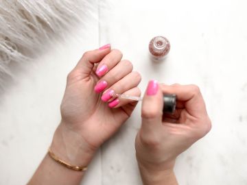 30 Nail Polish Colors We Can't Wait to Try This Spring - HipLatina