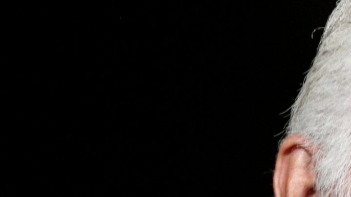 Vicente Fernández Proves That Machismo