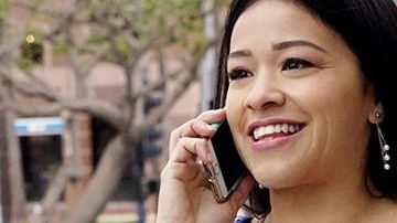 Photo: Instagram/cwjanethevirgin, CW