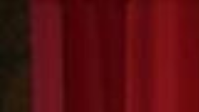 gloria estefan curly hair