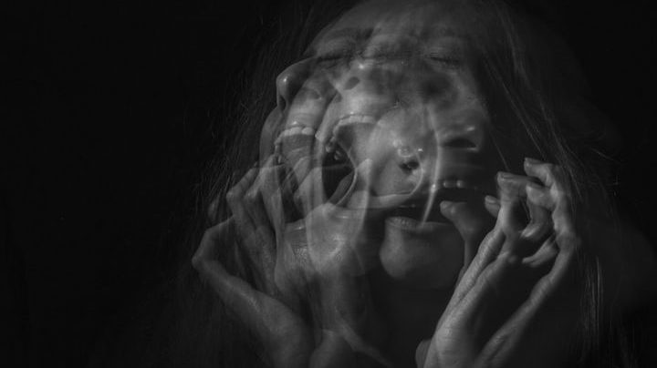 Living With Borderline Personality Disorder and How the ‘Crazy Latina’ Trope Has Harmed Me