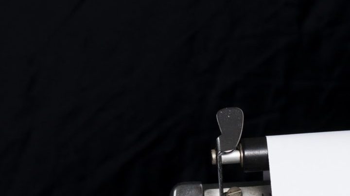 Photo: Unsplash/@markuswinkler