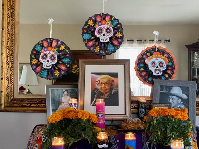 Dia de los Muertos altar