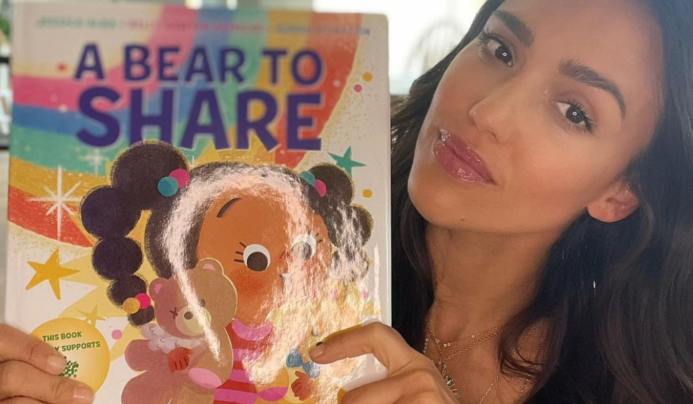 Jessica Alba therapy