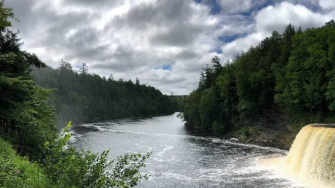 Tahquamenon Falls State Park