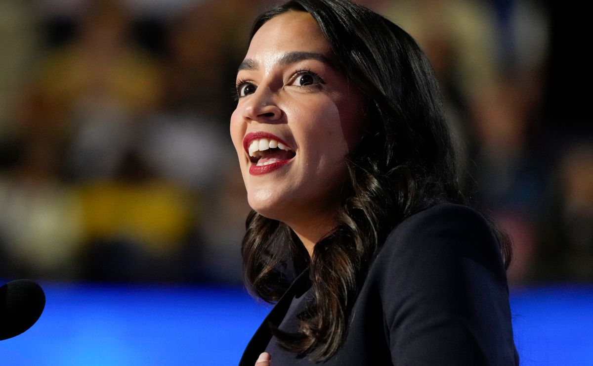 Alexandria OcasioCortez Wins ReElection HipLatina