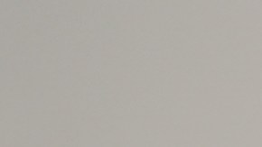 Katy Ferrer en un sillón Cheerios