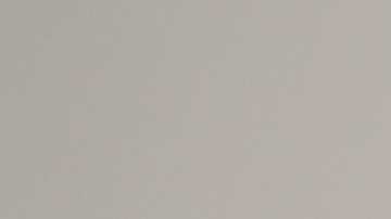 Katy Ferrer en un sillón Cheerios