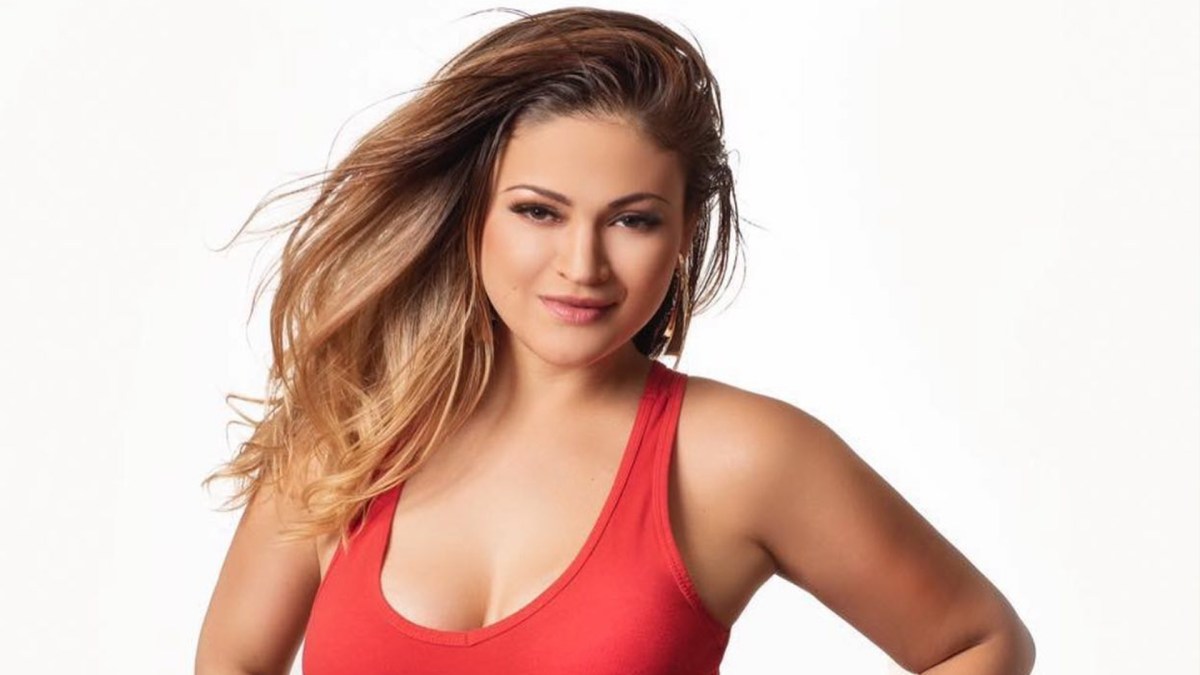 The Mexican-American Singer Behind 'The Princess Diaries' Iconic Anthem - HipLatina